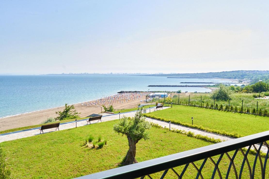 Burgas Beach Resort 2 Apartments Dış mekan fotoğraf